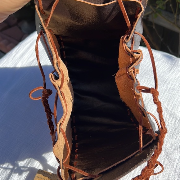 Leather Eagle bag. 🦅 - Picture 14 of 16